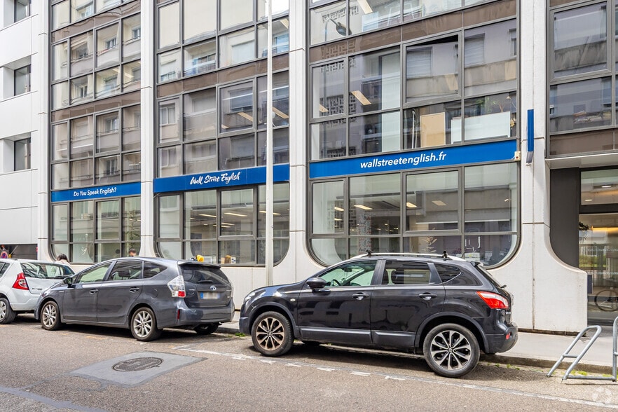 120 Rue Masséna, Lyon à louer - Photo de l’immeuble – Image 3 sur 9