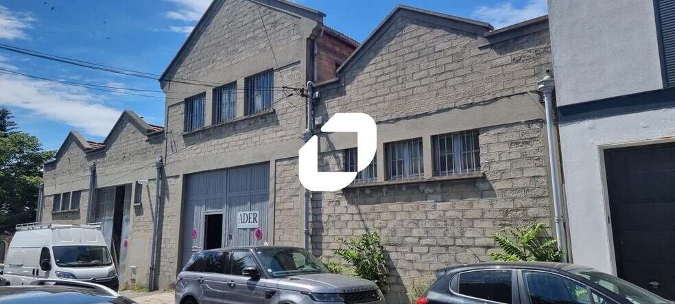 Local d'activités dans Montreuil à vendre - Photo de l’immeuble – Image 2 sur 8