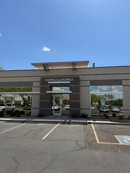 9150 W Indian School Rd, Phoenix, AZ à vendre - Photo de l’immeuble – Image 3 sur 8