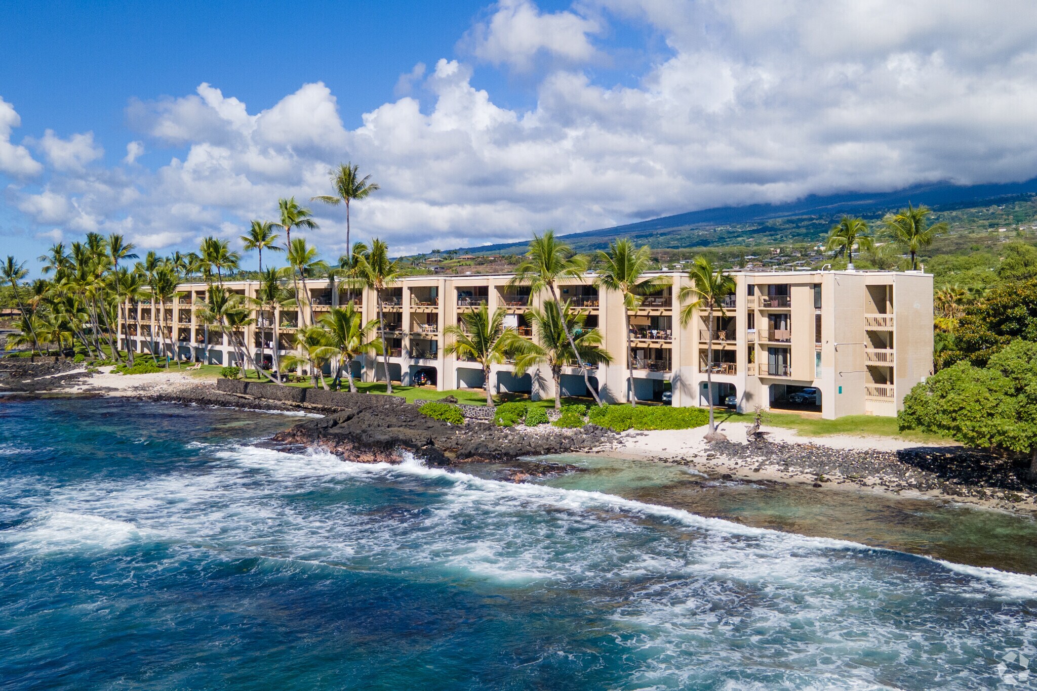 76-6246 Ali'i Dr, Kailua Kona, HI à vendre Photo principale– Image 1 sur 5