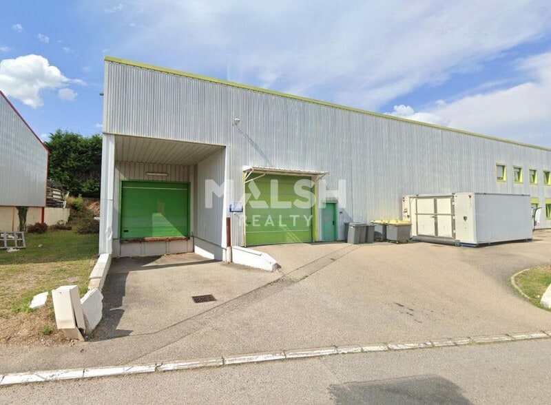 Local d’activités dans Grézieu-la-Varenne à louer - Photo de l’immeuble – Image 1 sur 14