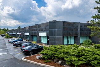 Plus de détails pour 481 N Service Rd, Oakville, ON - Local d'activités à louer