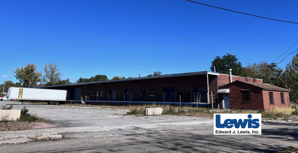 58 Hubbard Rd, Youngstown, OH à vendre - Photo de l’immeuble – Image 1 sur 7