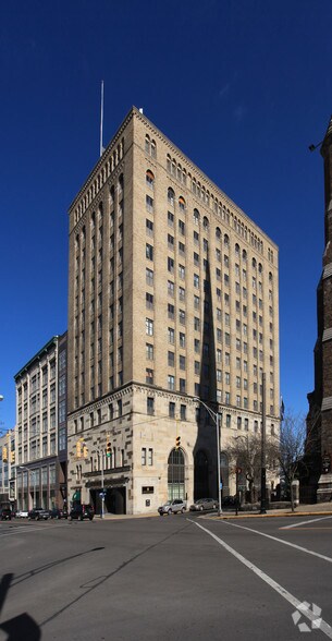 185 Genesee St, Utica, NY à louer - Photo de l’immeuble – Image 2 sur 10