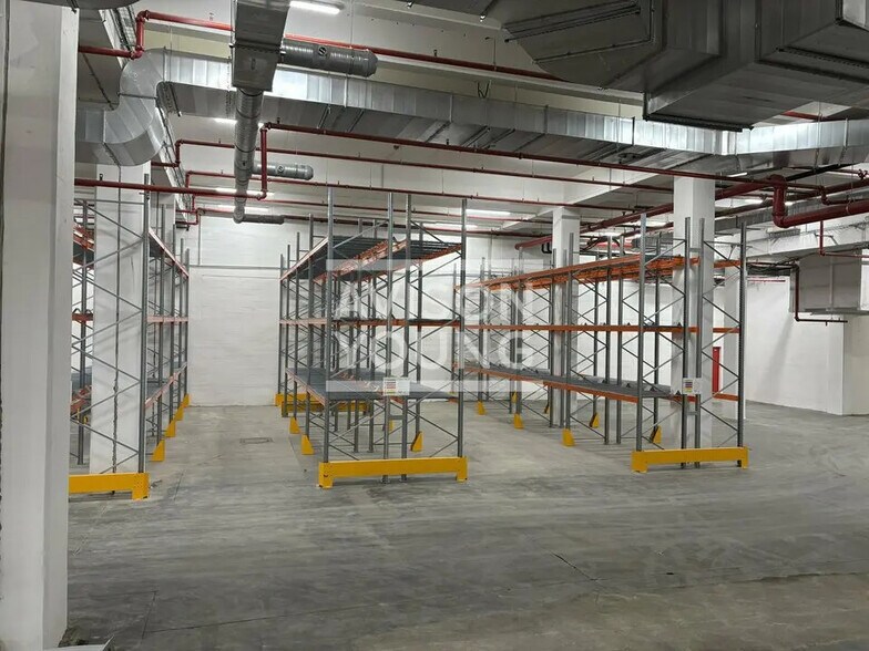 Local d’activités dans Paris à louer - Photo de l’immeuble – Image 1 sur 4