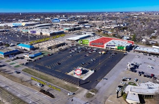Plus de détails pour 2207-2255 W Main St, Norman, OK - Local commercial à louer