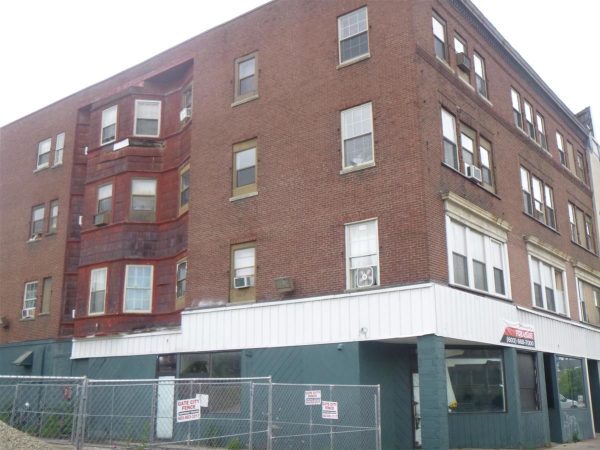 243 Main St, Nashua, NH à vendre - Photo principale – Image 1 sur 1