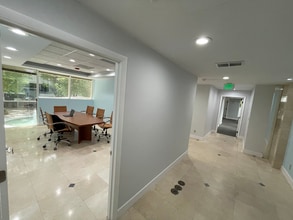 7800 Peters Rd, Plantation, FL à louer Photo intérieure– Image 2 sur 5
