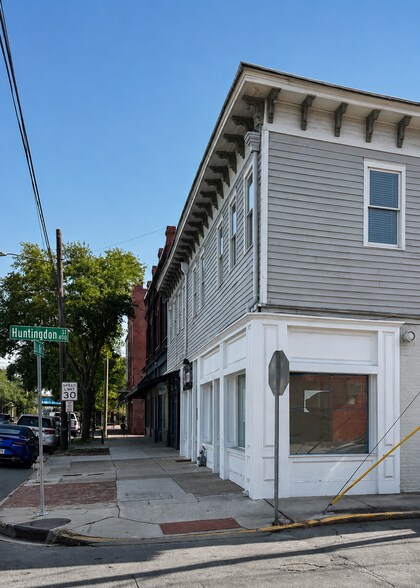 530 Martin Luther King Jr Blvd, Savannah, GA à louer - Photo de l’immeuble – Image 2 sur 2