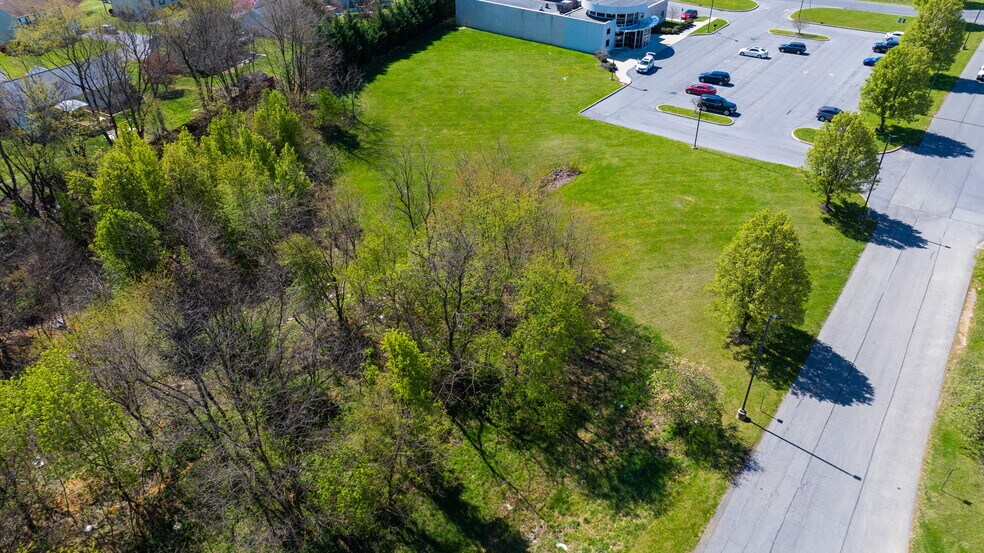 Roaring Lion Drive, Hedgesville, WV à vendre - Photo de l’immeuble – Image 3 sur 18