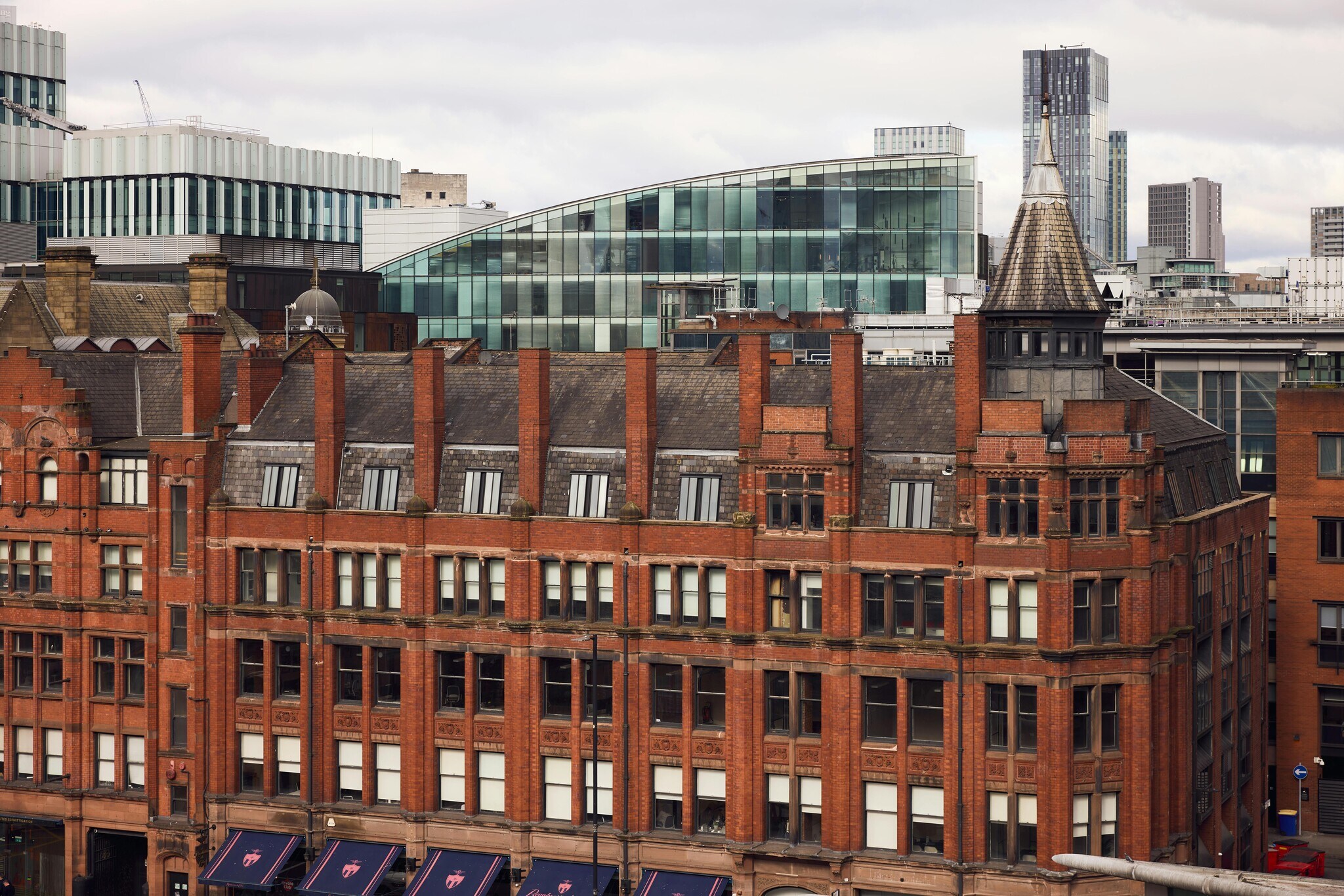 211-217 Deansgate, Manchester à louer Photo de l’immeuble– Image 1 sur 18