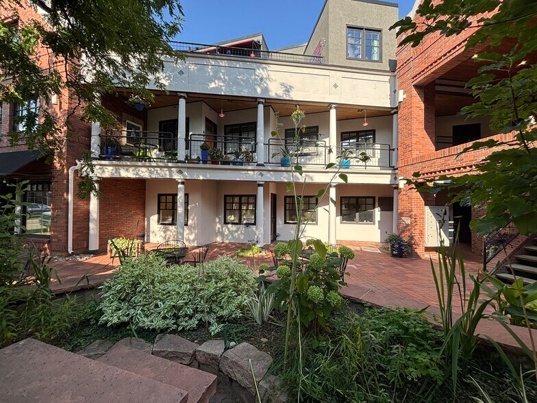 1634 Walnut St, Boulder, CO à vendre - Photo de l’immeuble – Image 3 sur 10