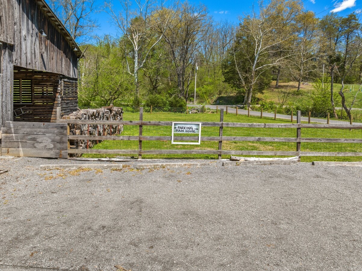 View Photo