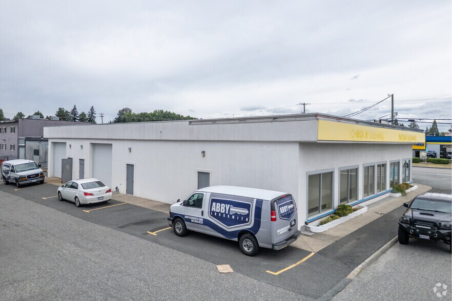 33258 S Fraser Way, Abbotsford, BC à louer - Photo de l’immeuble – Image 2 sur 4
