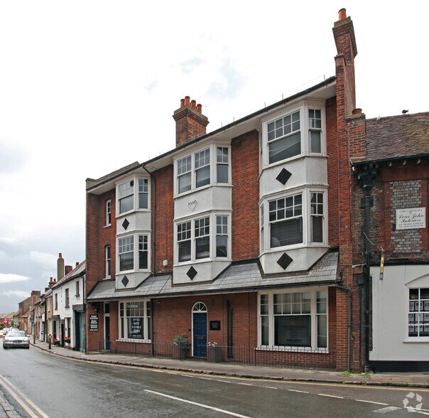1 High St, Watlington à louer - Photo principale – Image 1 sur 4