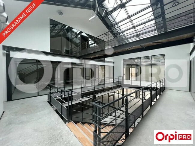 Plus de détails pour Bureau à louer