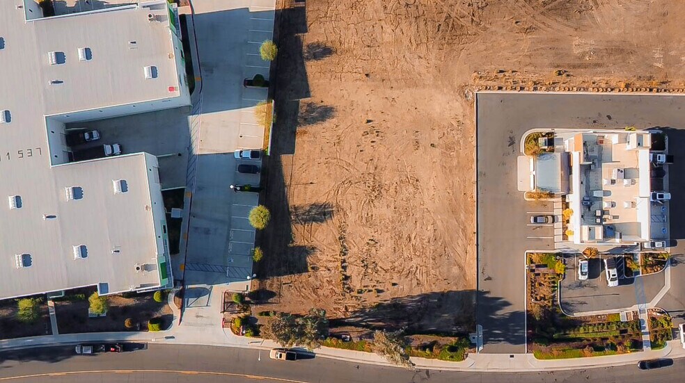 Eastman Drive, Murrieta, CA à vendre - Photo de l’immeuble – Image 3 sur 7