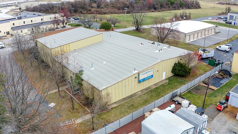 200 Century Blvd, New Castle, DE à vendre - Photo de l’immeuble – Image 2 sur 17