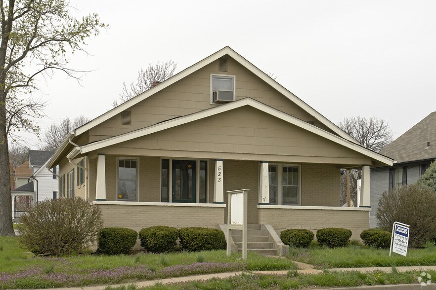 523 S 5th St, Saint Charles, MO à louer - Photo de l’immeuble – Image 3 sur 7