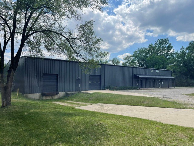 2050 Stanley Ave, Portage, MI à louer - Photo de l’immeuble – Image 2 sur 9
