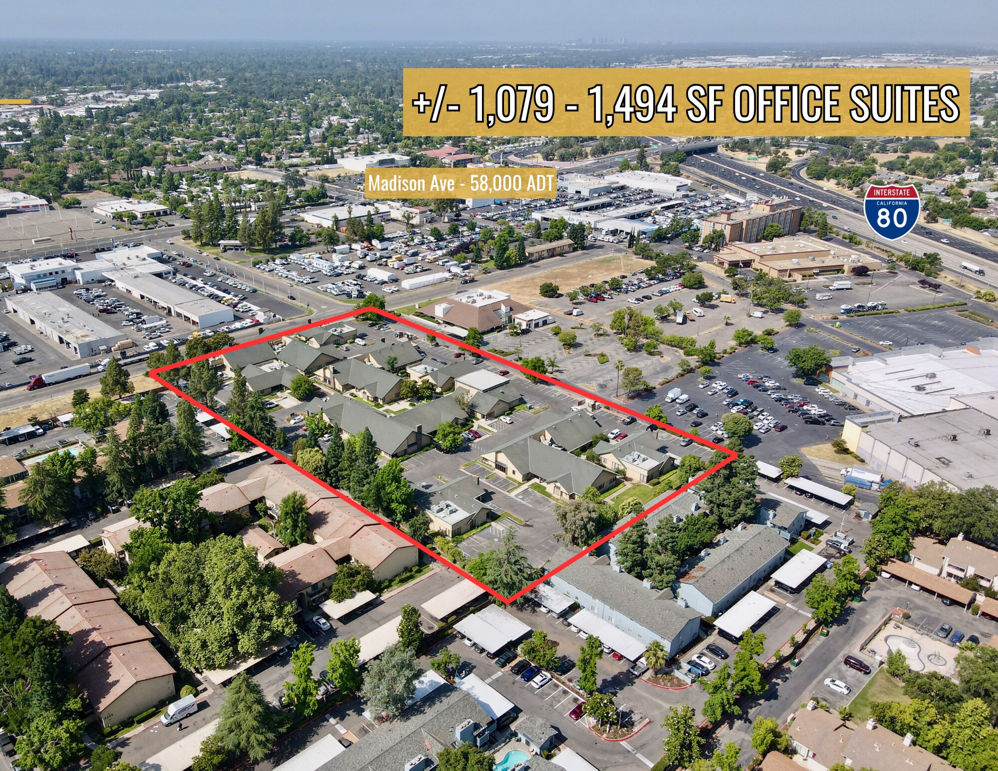4811 Chippendale Dr, Sacramento, CA à louer Photo de l’immeuble– Image 1 sur 12