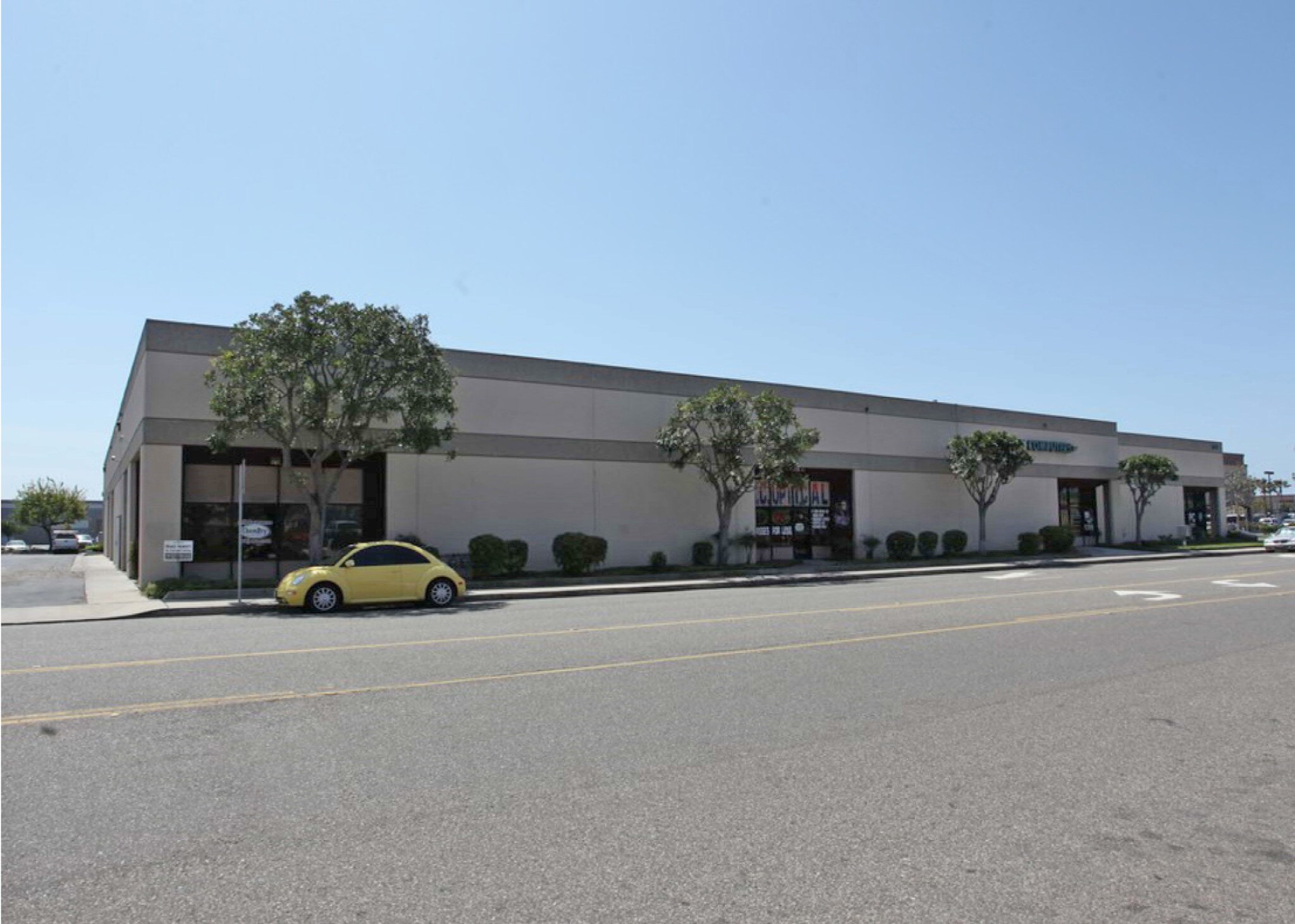 1830 Lockwood St, Oxnard, CA à louer Photo principale– Image 1 sur 24