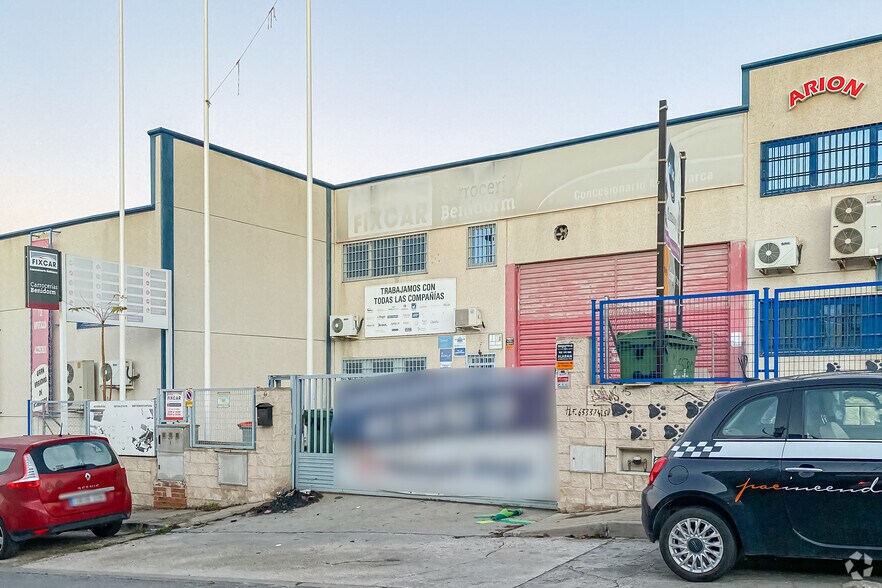 Industriel/Logistique dans Rivas-Vaciamadrid, Madrid à vendre - Photo de l’immeuble – Image 2 sur 2