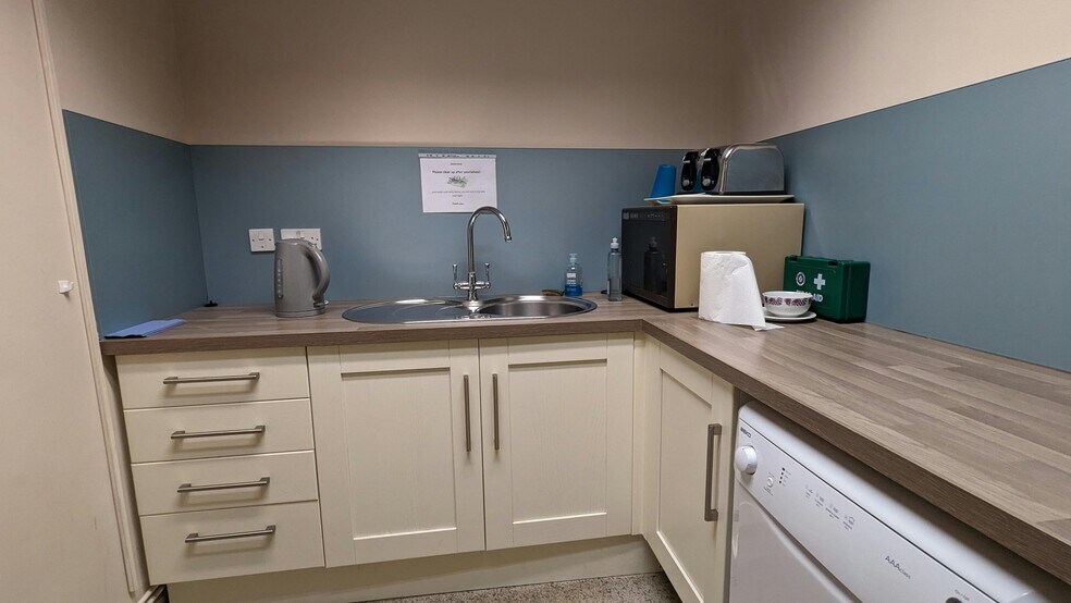 Clarence St, Leamington Spa à louer - Photo de l’immeuble – Image 3 sur 12