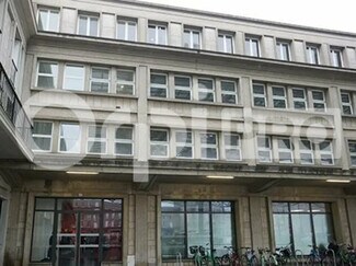 Plus de détails pour 47 Place Alphonse Fiquet, Amiens - Bureau à louer