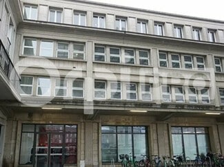 Plus de détails pour 47 Place Alphonse Fiquet, Amiens - Bureau à louer