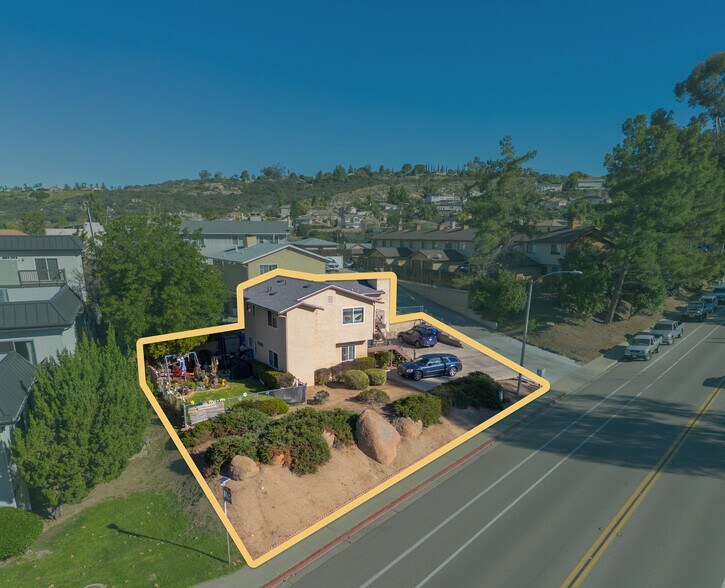 1960 Arnold Way, Alpine, CA à vendre - Aérien – Image 2 sur 11