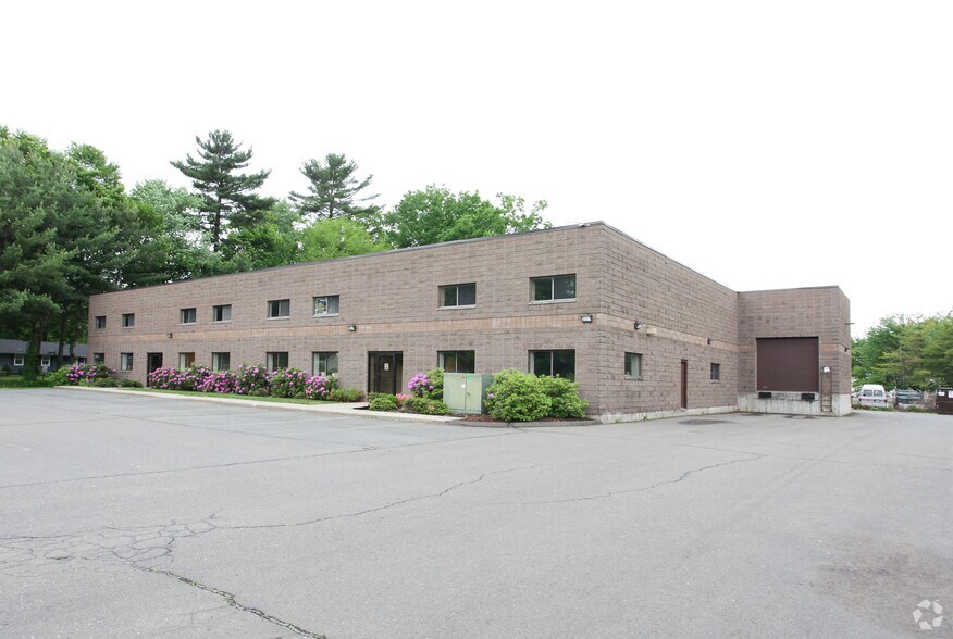 11 Sea Pave Rd, South Windsor, CT à vendre - Photo principale – Image 1 sur 2