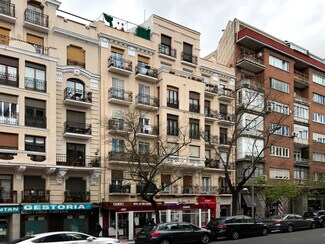 Plus de détails pour Calle de Santa Engracia, 109, Madrid - Local commercial à louer