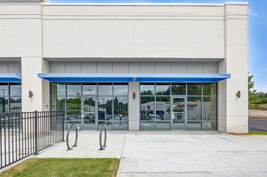 5008 Old Spartanburg Rd, Taylors, SC à louer - Photo de l’immeuble – Image 3 sur 5