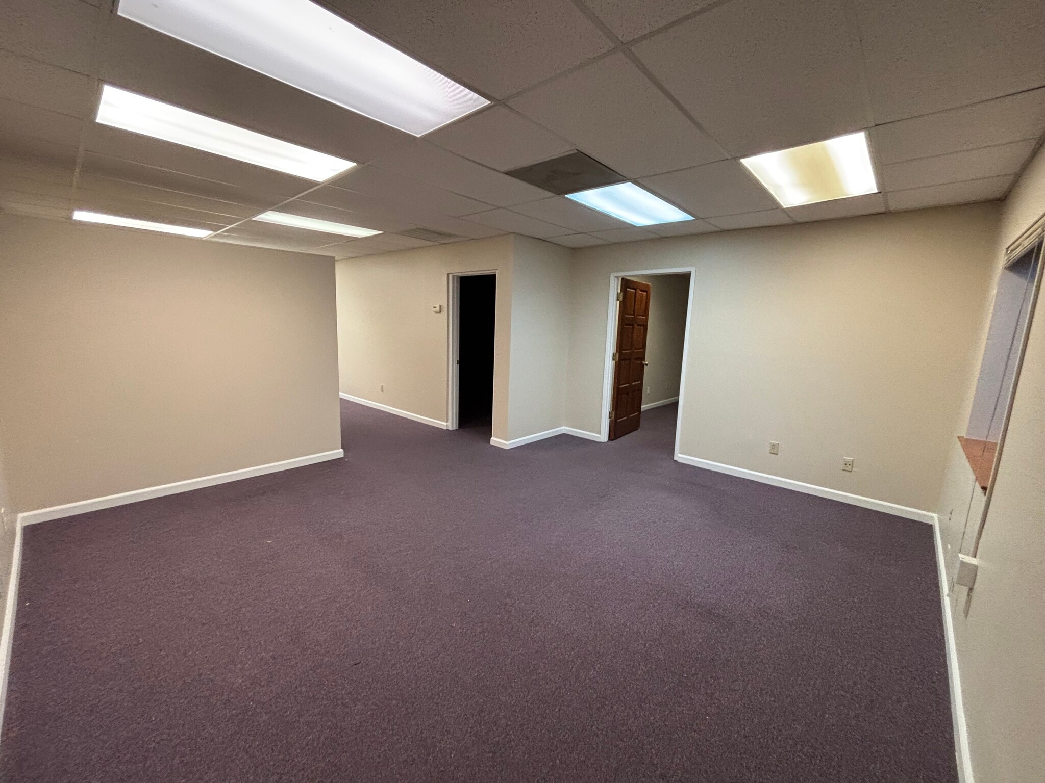 1230 High St, Auburn, CA à louer Photo intérieure– Image 1 sur 6