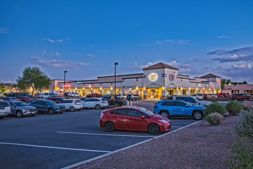 14537 W Grand Ave, Surprise, AZ à vendre - Photo de l’immeuble – Image 3 sur 9