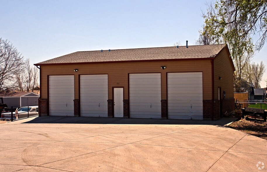 812 W Baseline Rd, Lafayette, CO à vendre - Photo principale – Image 1 sur 1
