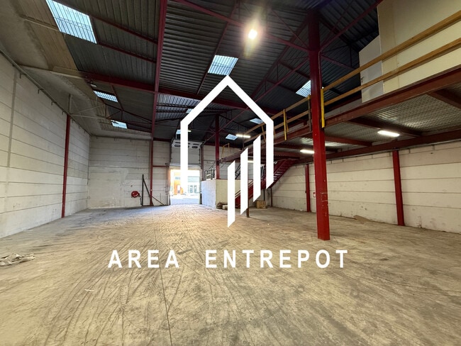 Plus de détails pour 116 Boulevard De La Pomme, Marseille - Industriel/Logistique à louer