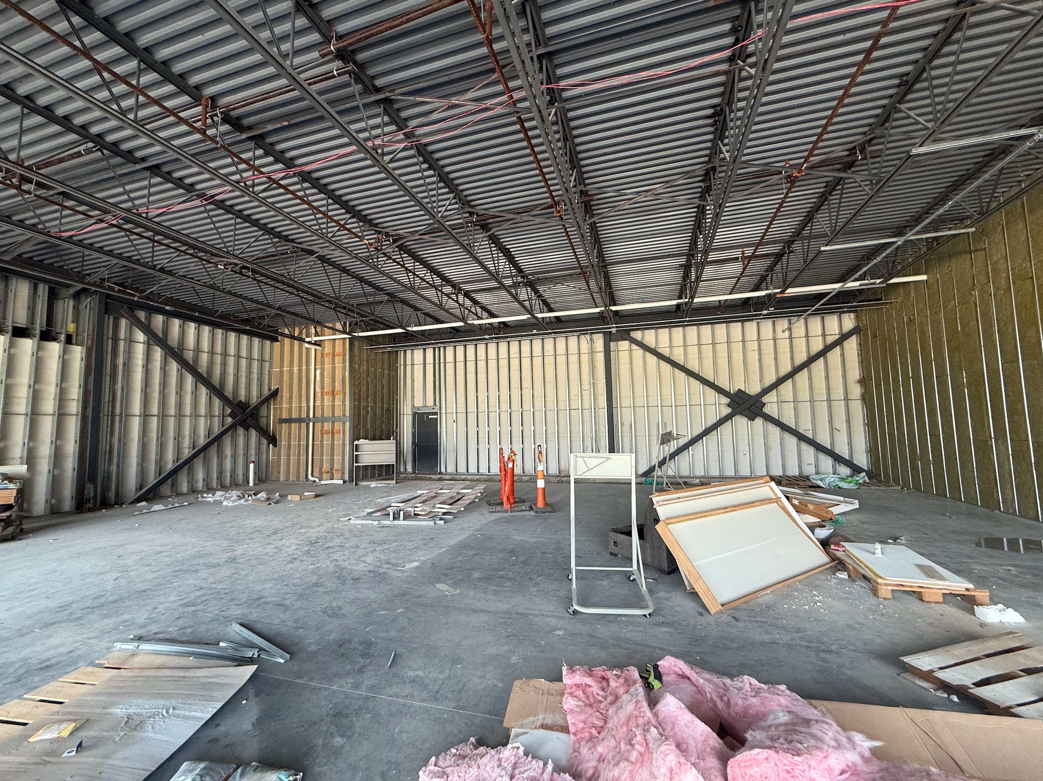 8821 Metropark Dr, Shenandoah, TX à louer Photo intérieure– Image 1 sur 1