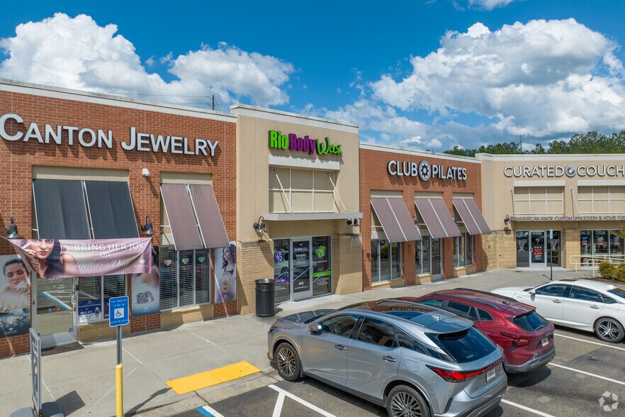 1810 Cumming Hwy, Canton, GA à louer - Photo de l’immeuble – Image 2 sur 5