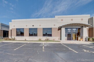 Plus de détails pour 459 Dunham Rd, St Charles, IL - Bureau à louer