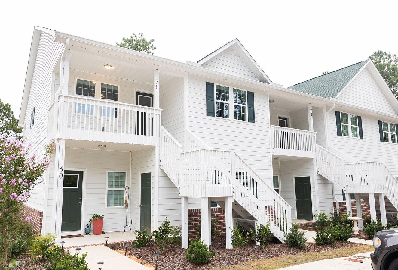 60 N Knoll Rd, Southern Pines, NC à vendre Photo principale– Image 1 sur 14