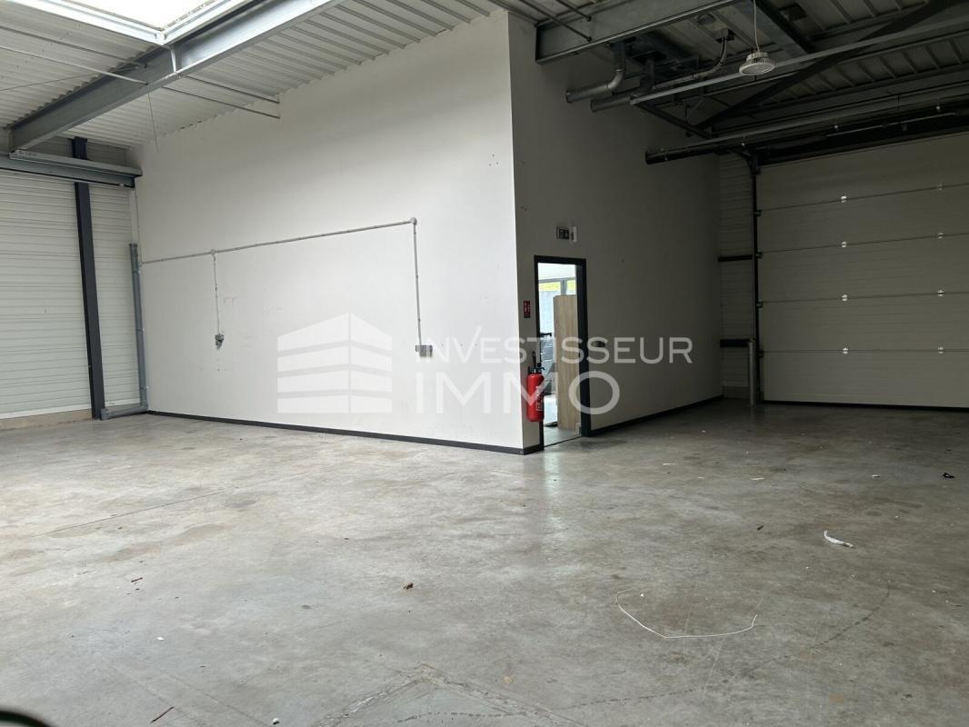 Local d’activités dans Palaiseau à louer Photo intérieure– Image 1 sur 5
