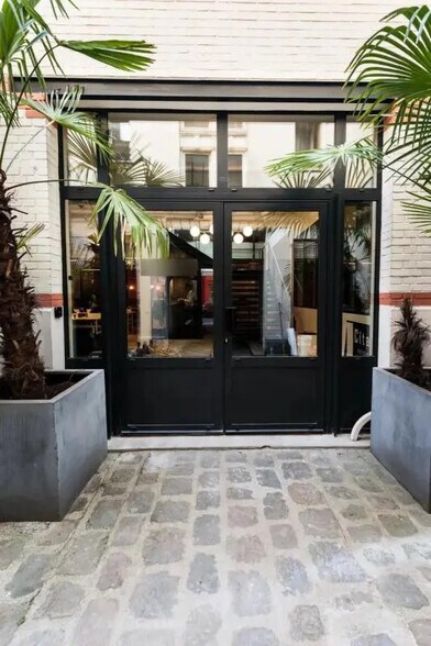 Bureau dans Paris à louer - Photo de l’immeuble – Image 1 sur 7