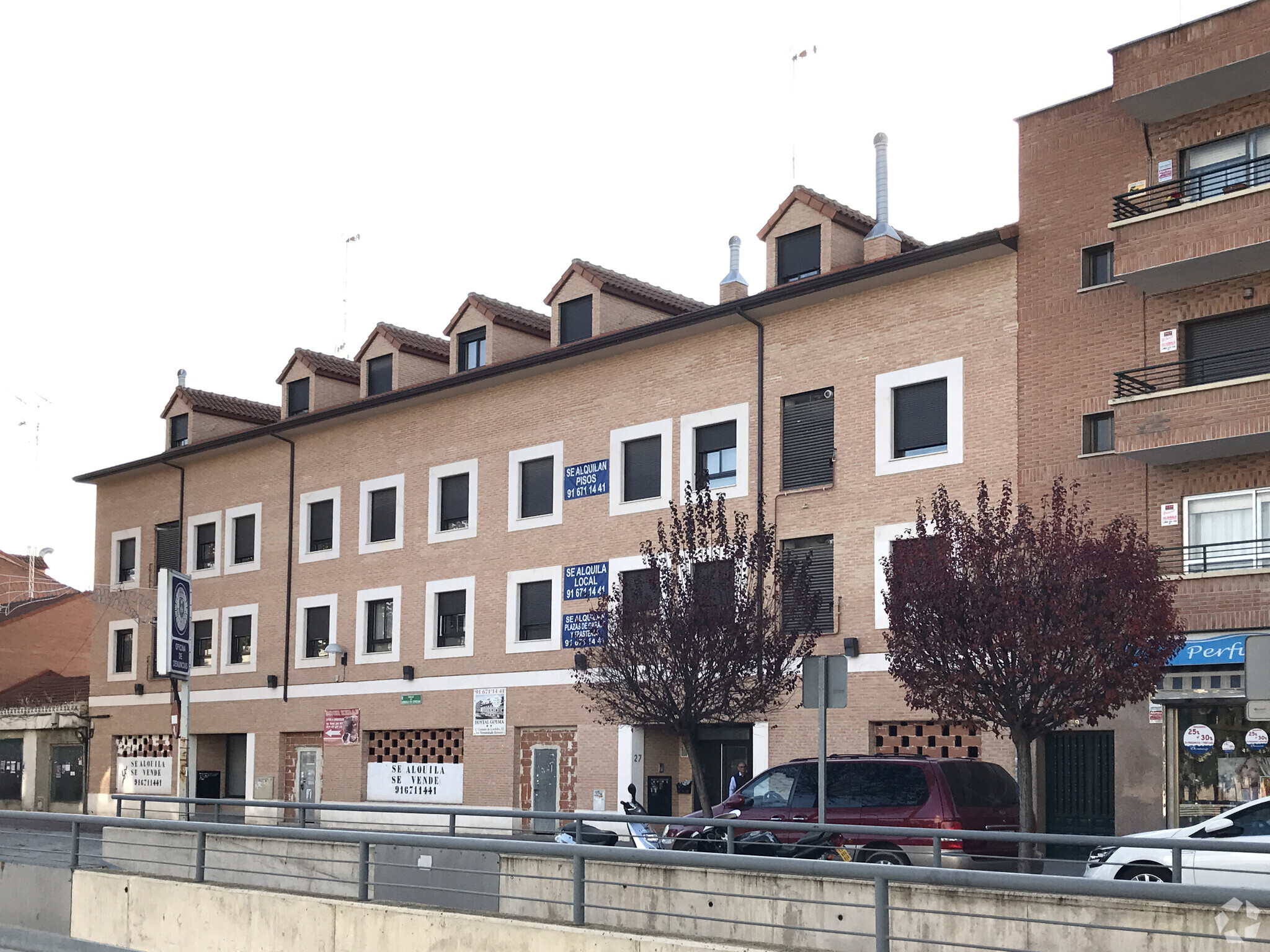 Calle Gonzalo de Córdoba, 23 – 25, San Fernando de Henares, Madrid à vendre Photo principale– Image 1 sur 2