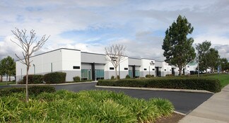 Plus de détails pour 183-205 E Arrow Hwy, Pomona, CA - Industriel/Logistique à louer