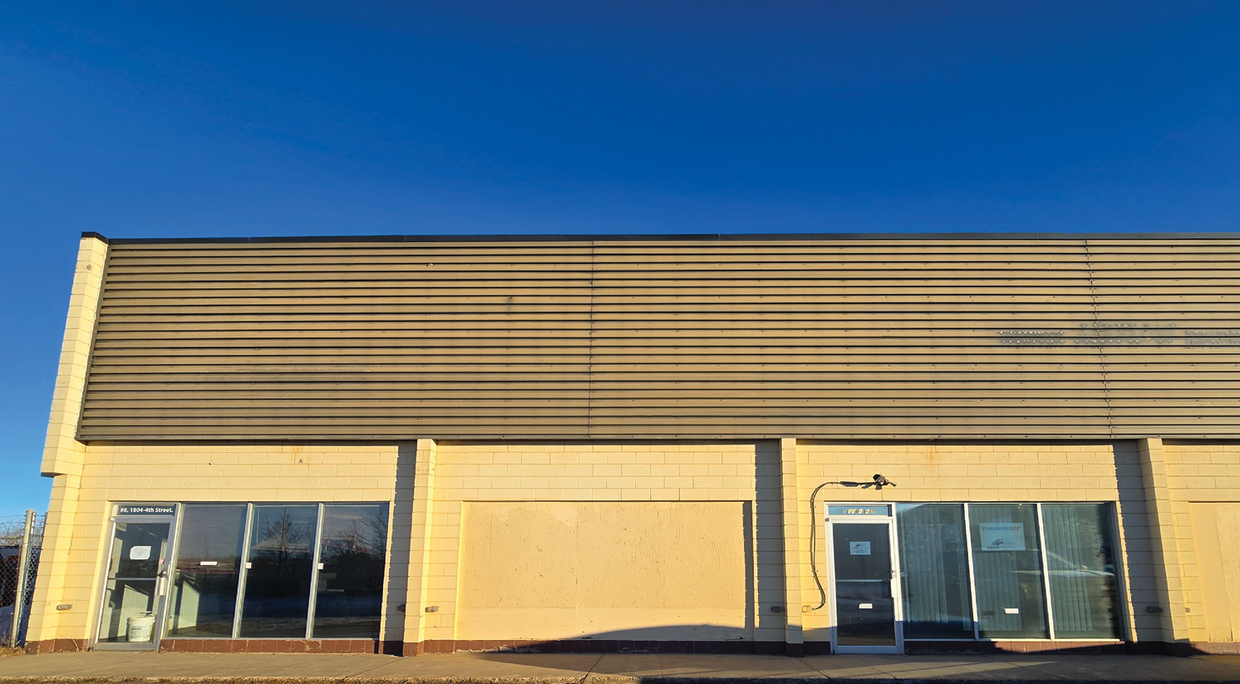 1804 4th St, Leduc, AB à louer Photo principale– Image 1 sur 10
