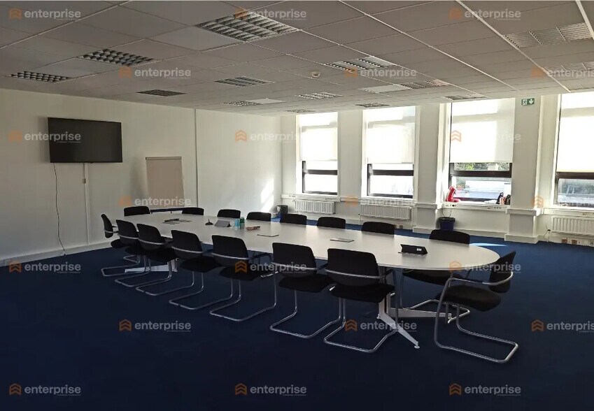 Bureau dans La Madeleine à louer - Photo intérieure – Image 2 sur 4