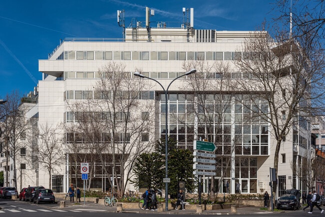 Plus de détails pour 88 Boulevard Galliéni, Issy-les-Moulineaux - Bureau à louer