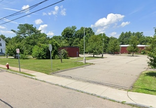 16 Orchard St, East Hartford, CT à louer Photo intérieure– Image 2 sur 9